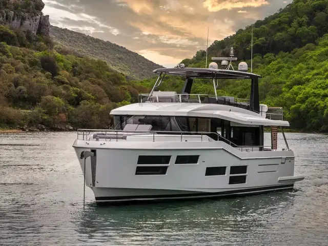 Beneteau Grand Trawler  62