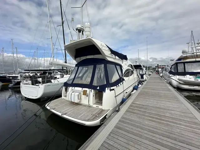 Azimut 42