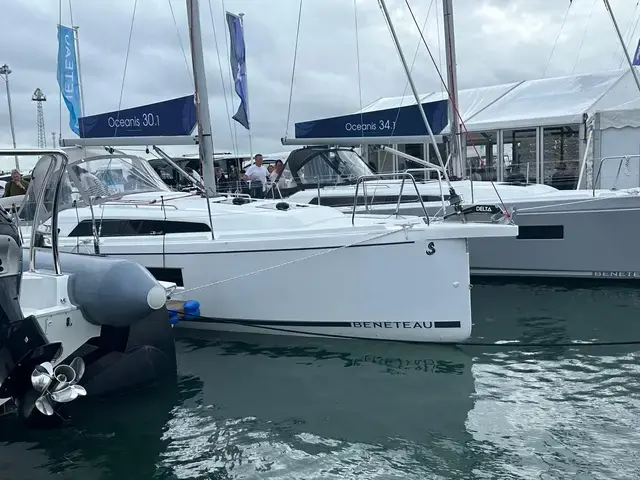 Beneteau Oceanis 30.1