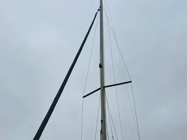 Hanse 301