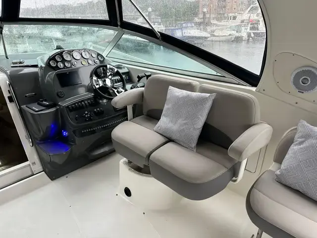 Bayliner 325