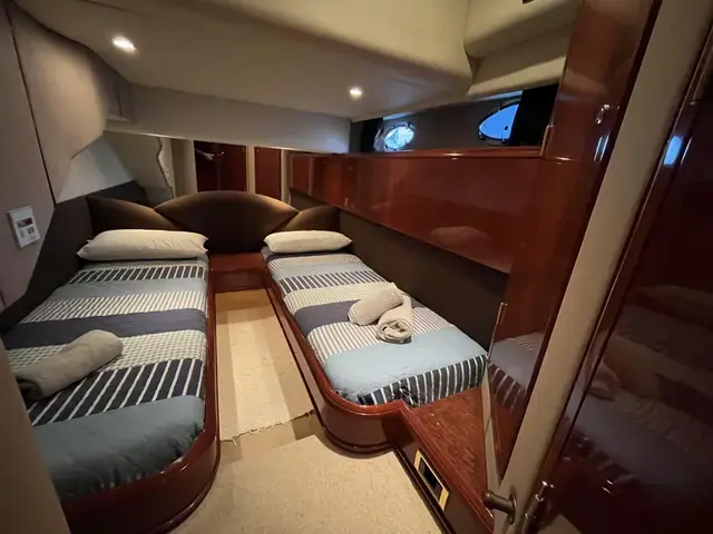 Fairline Squadron 55