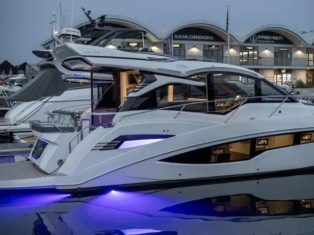 Galeon 425 Hts