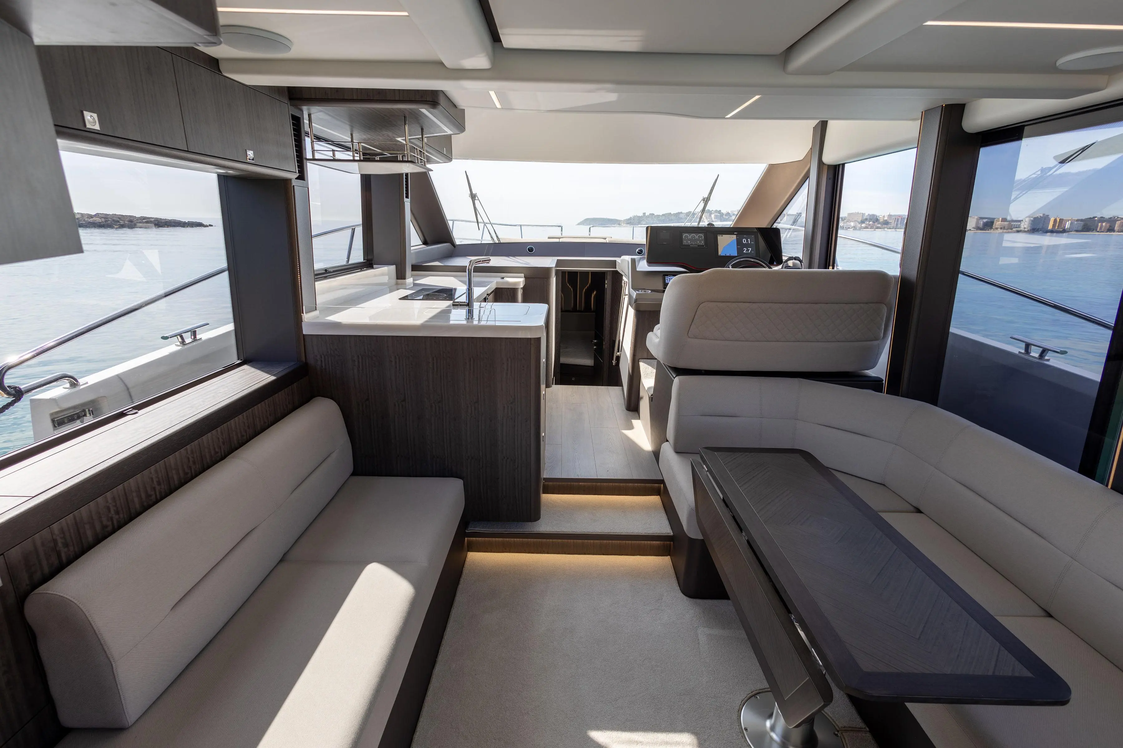 2023 Galeon 440 fly