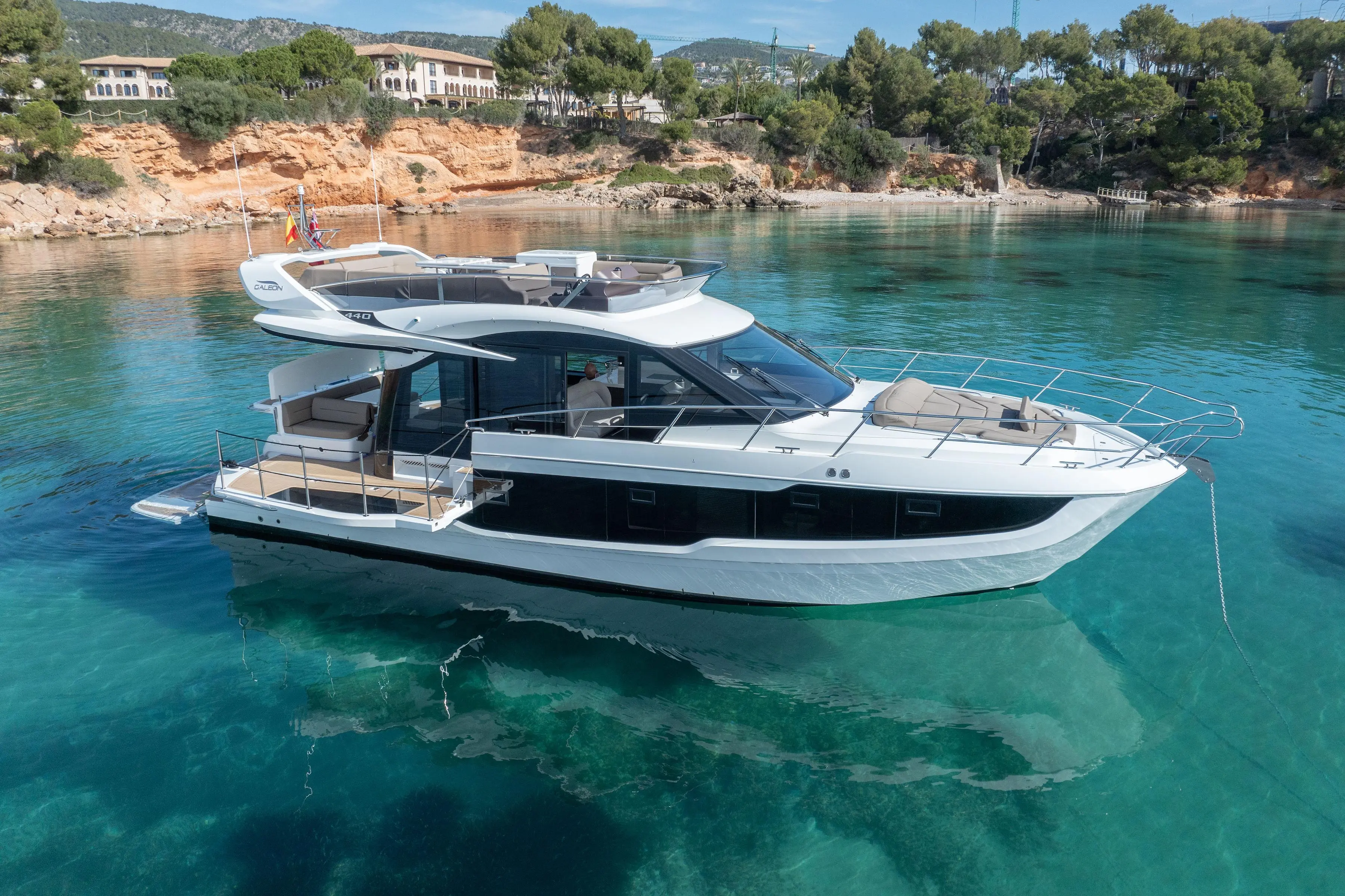 2023 Galeon 440 fly