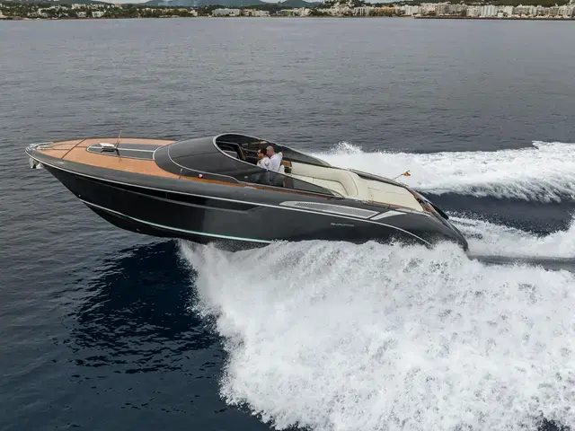 Riva mare 38