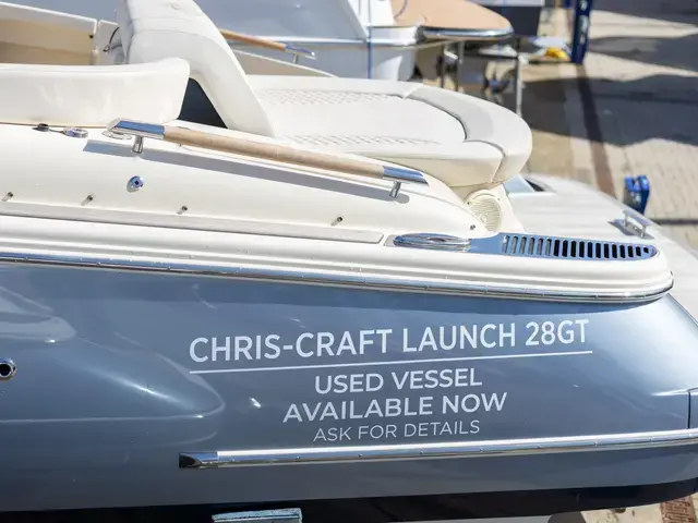 Chris-Craft Launch 28 GT