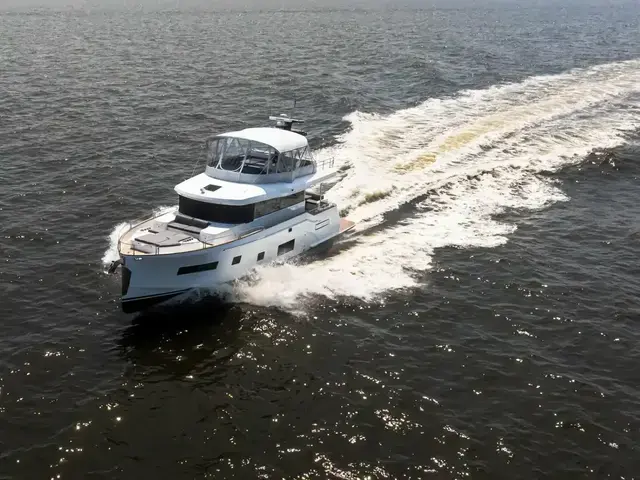 Sirena 58 Fly