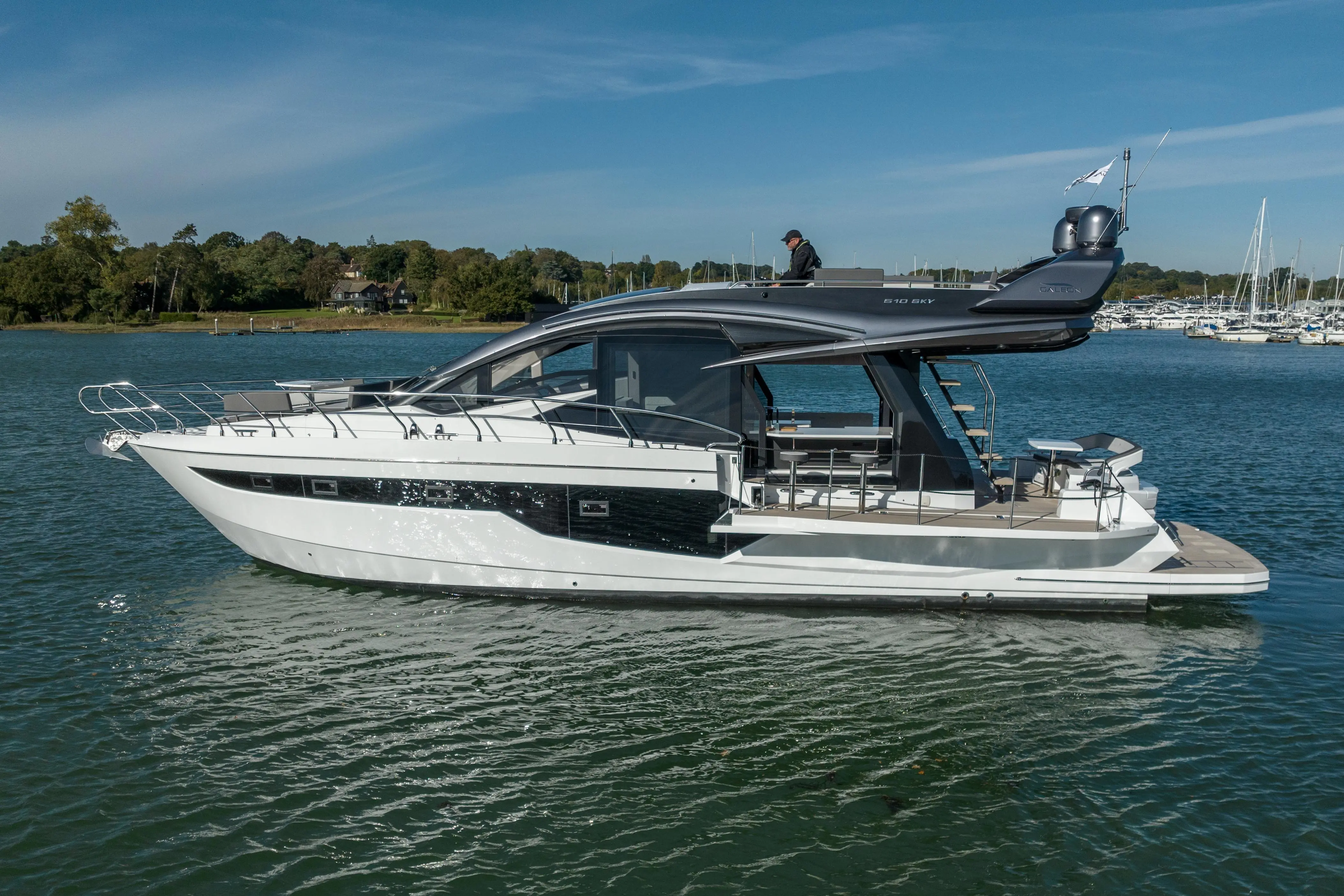 2023 Galeon 510 sky