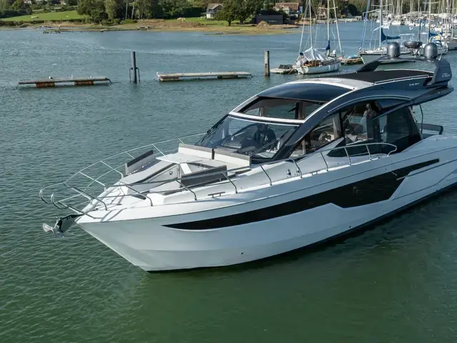 Galeon 510 SKY