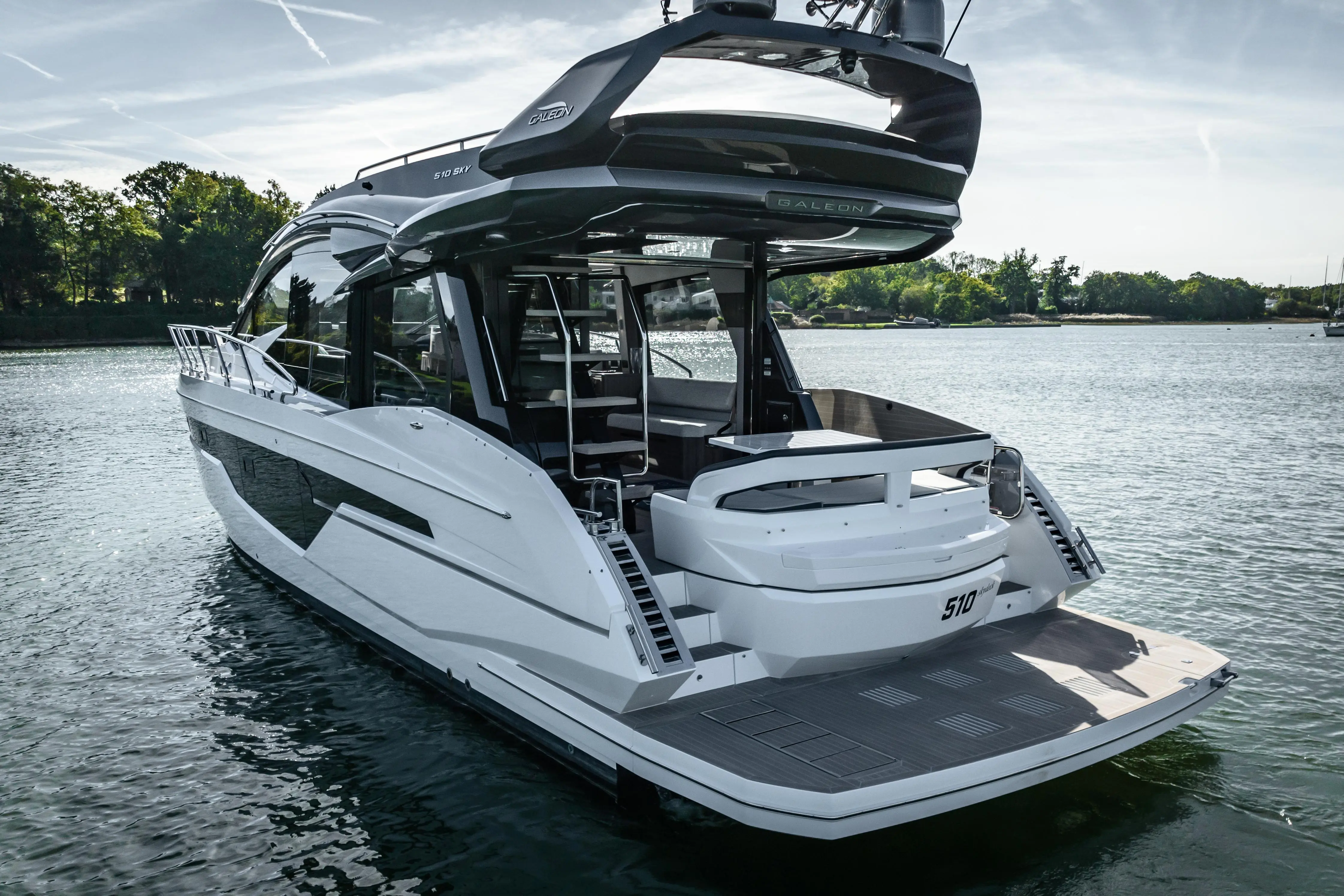 2023 Galeon 510 sky