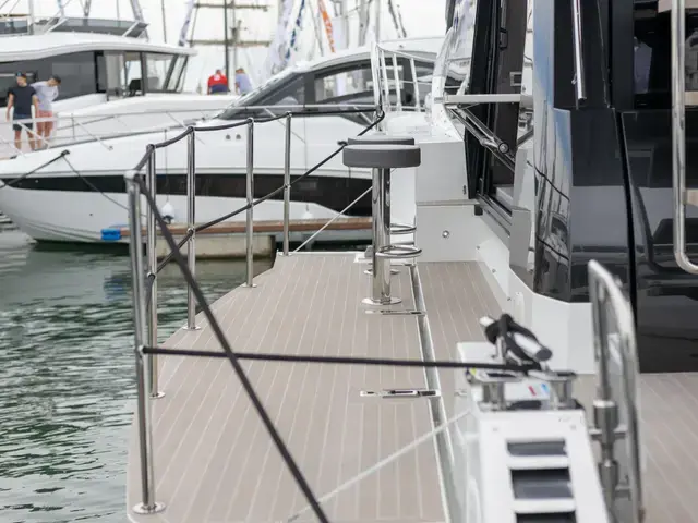 Galeon 510 SKY