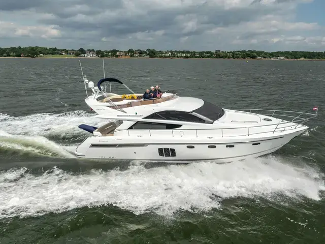 Fairline Phantom 48