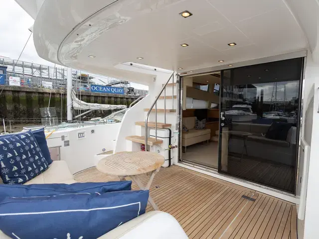 Fairline Phantom 48