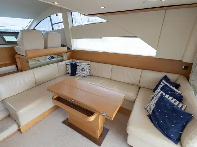 Fairline Phantom 48