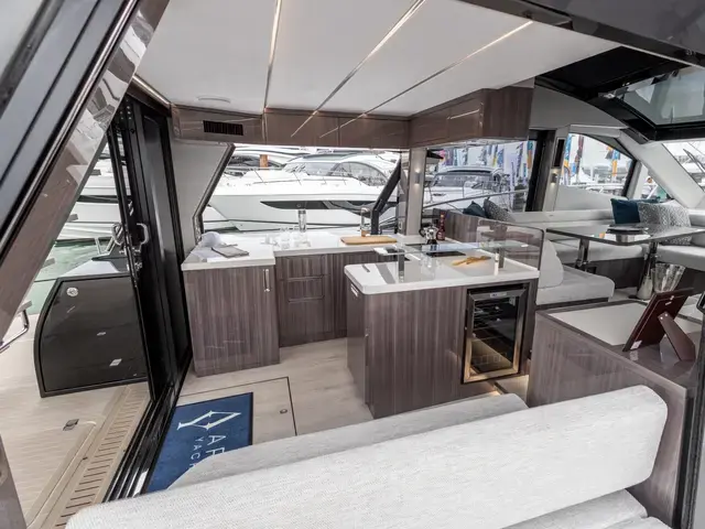 Galeon 510 SKY