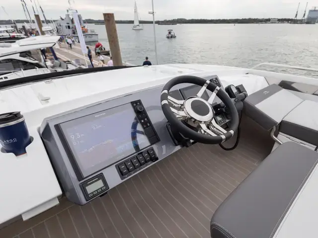 Galeon 510 SKY