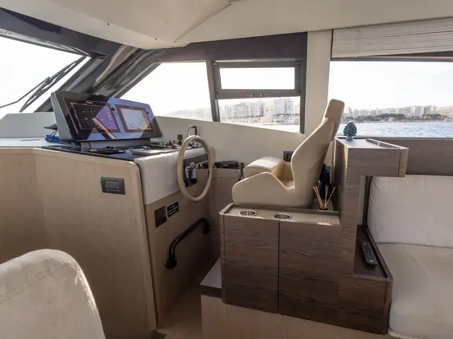 Ferretti Yachts 500