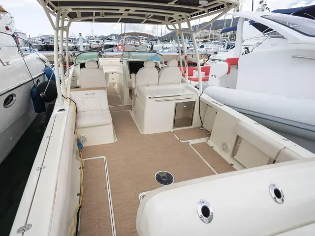 Chris Craft 30 Calypso