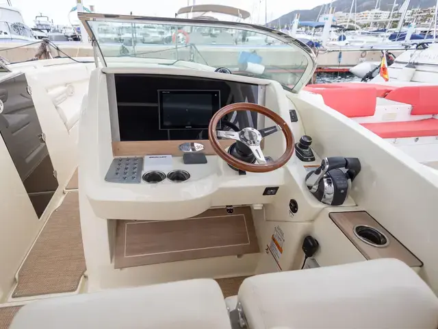 Chris Craft 30 Calypso