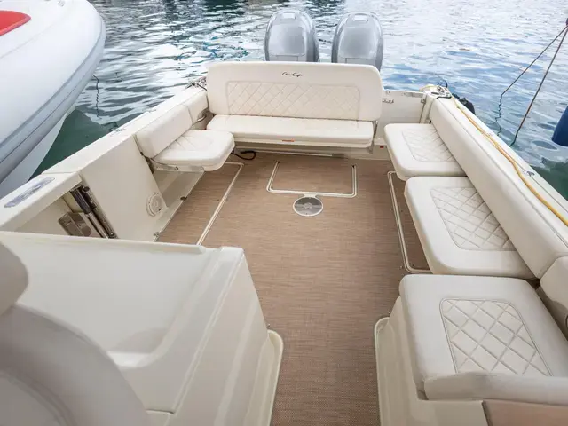 Chris Craft 30 Calypso