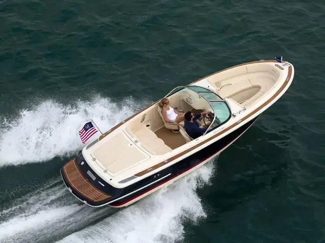 Chris Craft Launch 23