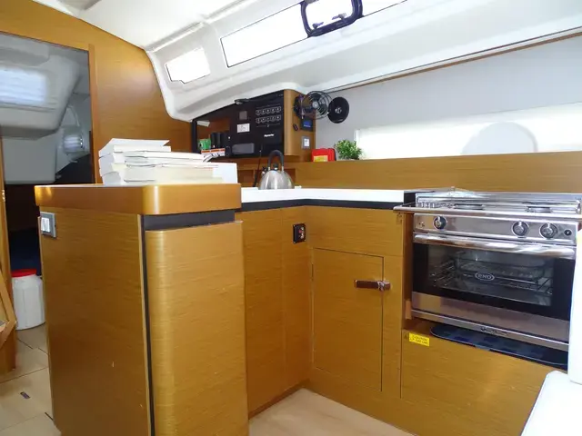 Jeanneau Sun Odyssey 410