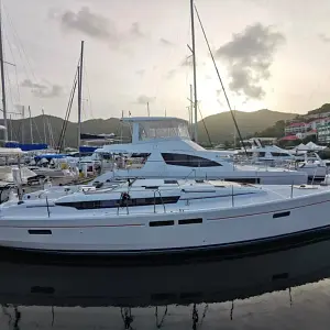 2017 Jeanneau Sun Odyssey 469