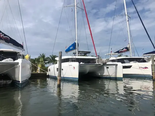 Lagoon 42