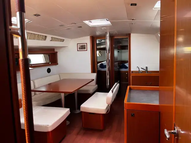 Beneteau Oceanis 48