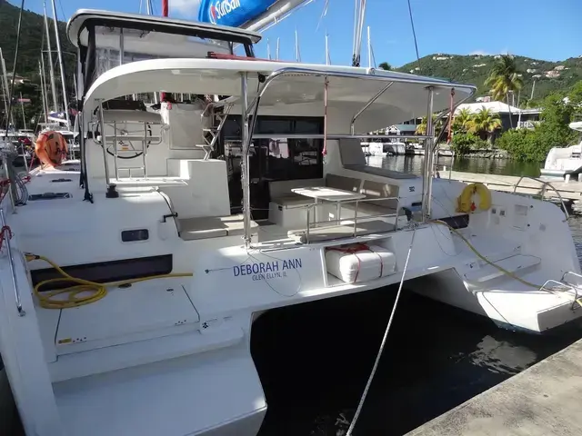 Lagoon 42