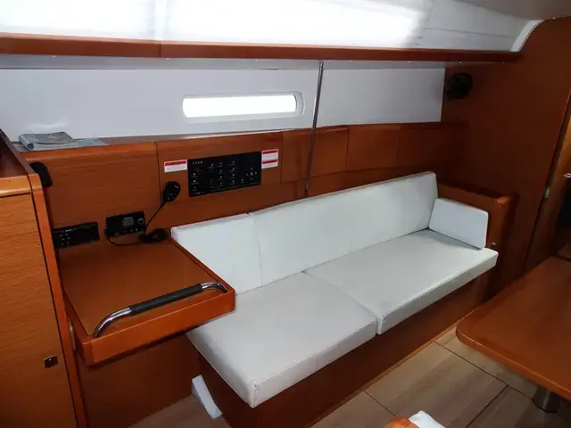 Jeanneau Sun Odyssey 389