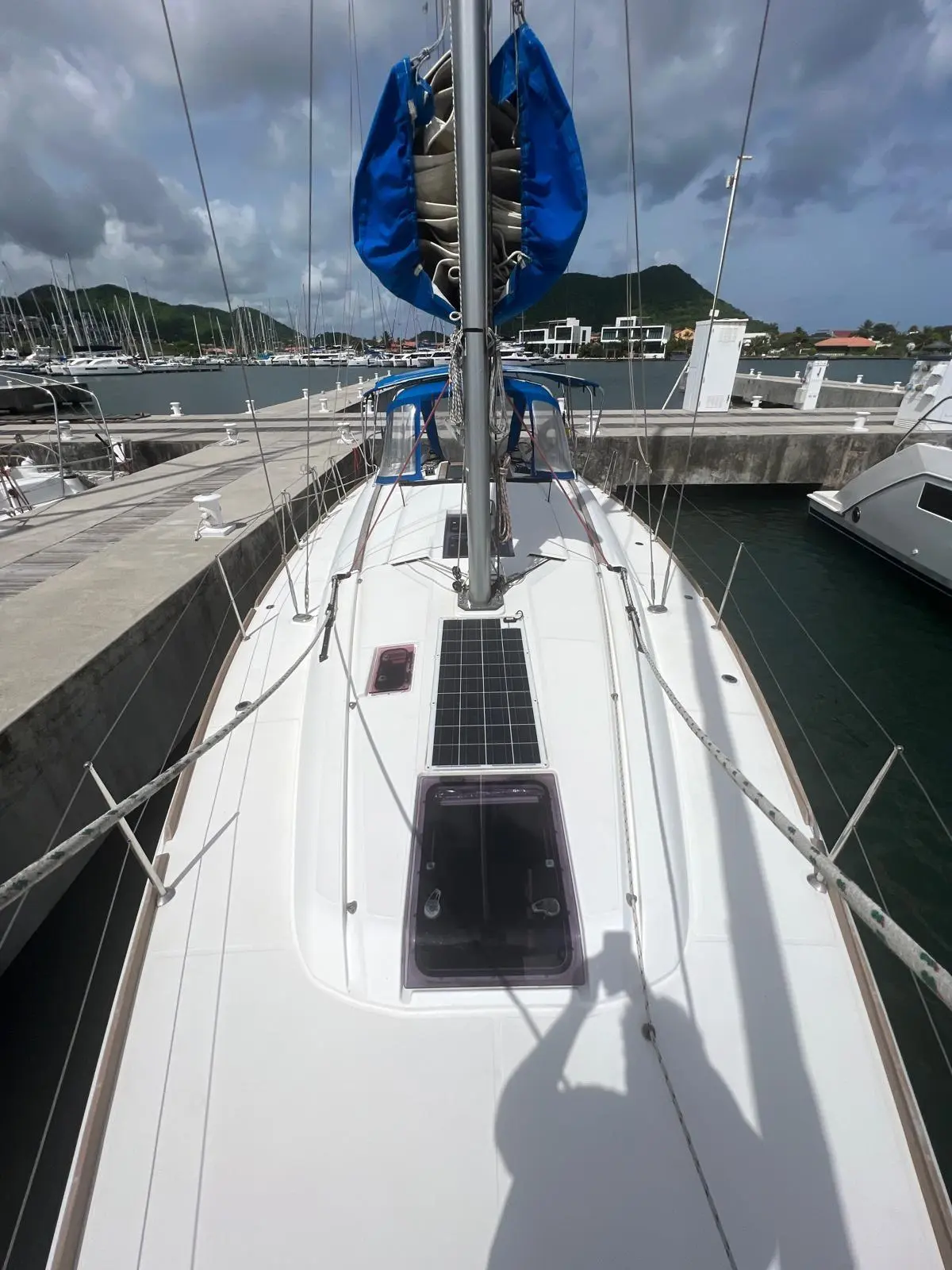 2017 Jeanneau sun odyssey 419