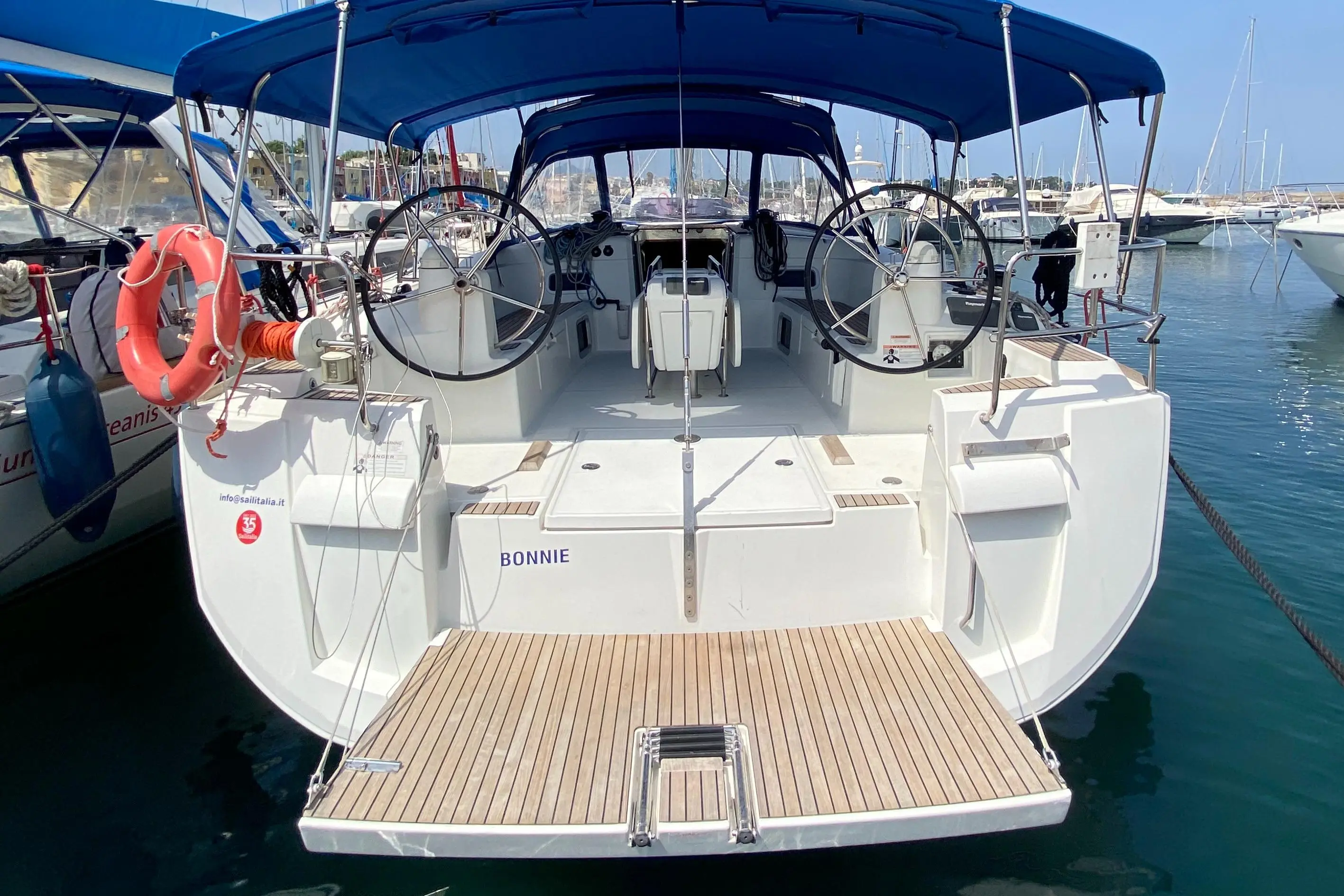 2016 Jeanneau sun odyssey 519