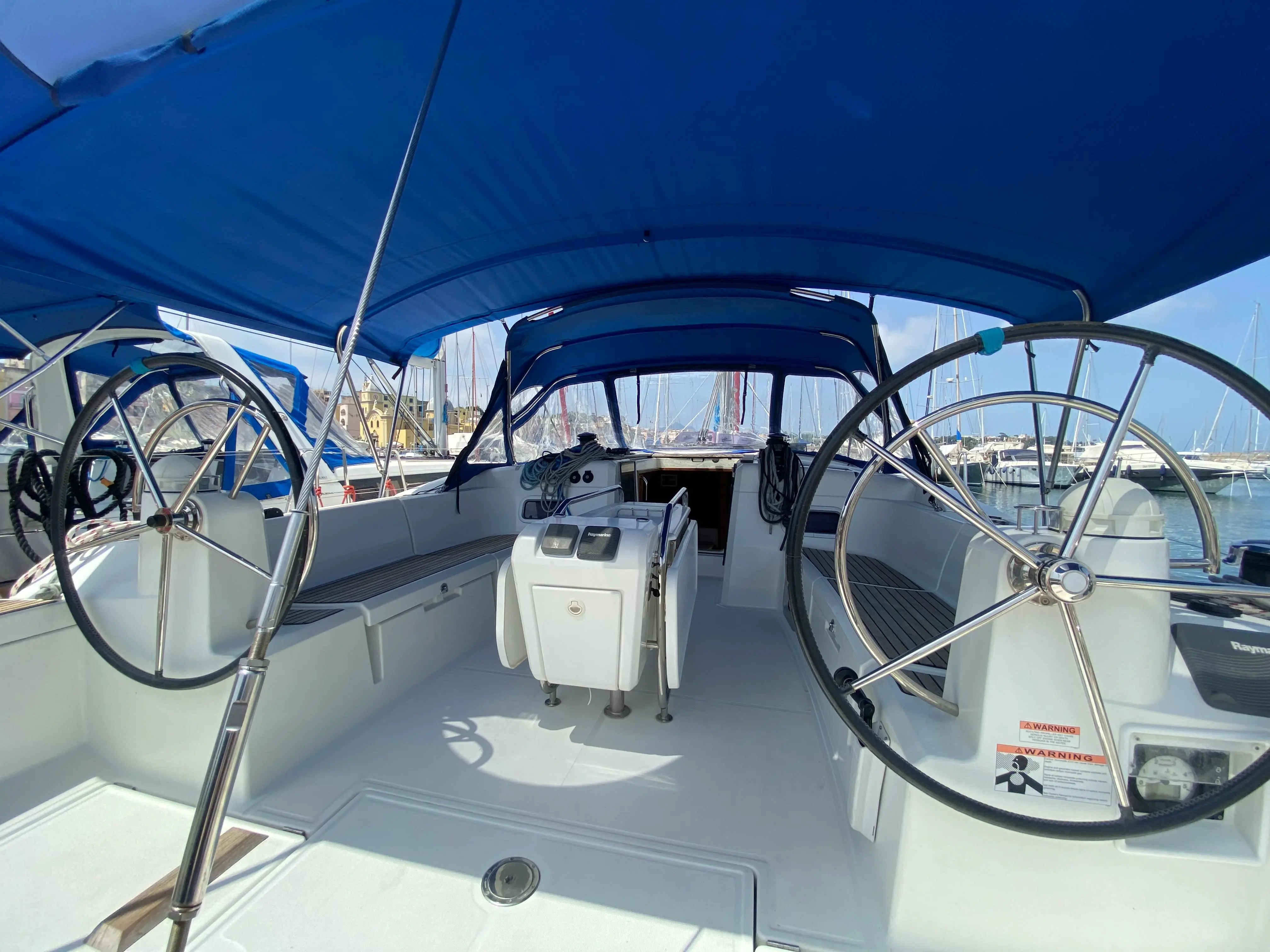 2016 Jeanneau sun odyssey 519