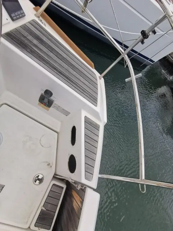 2016 Jeanneau sun odyssey 469