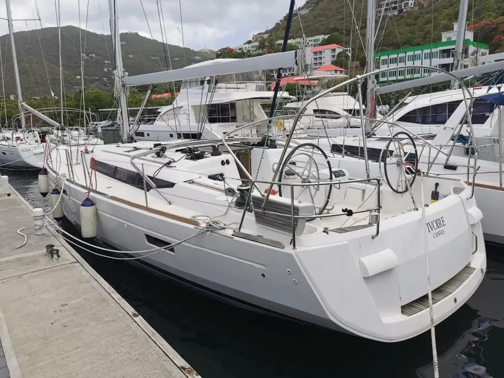 2016 Jeanneau sun odyssey 509