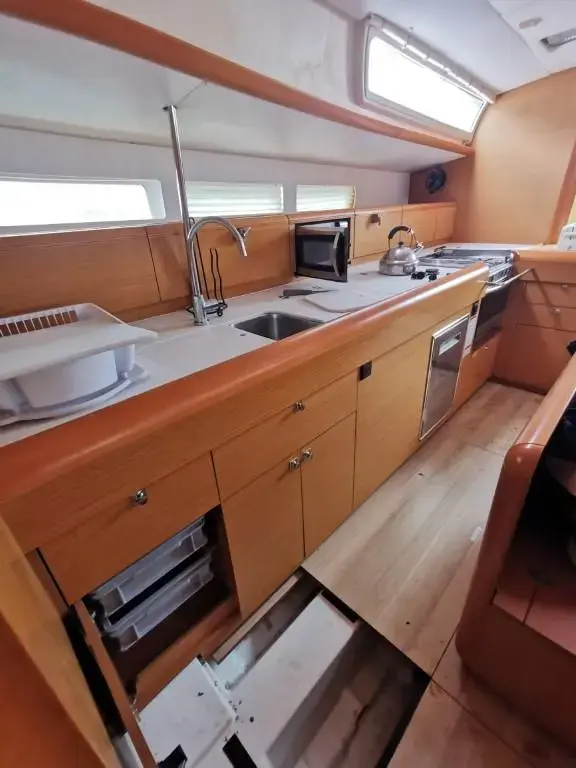 2016 Jeanneau sun odyssey 509