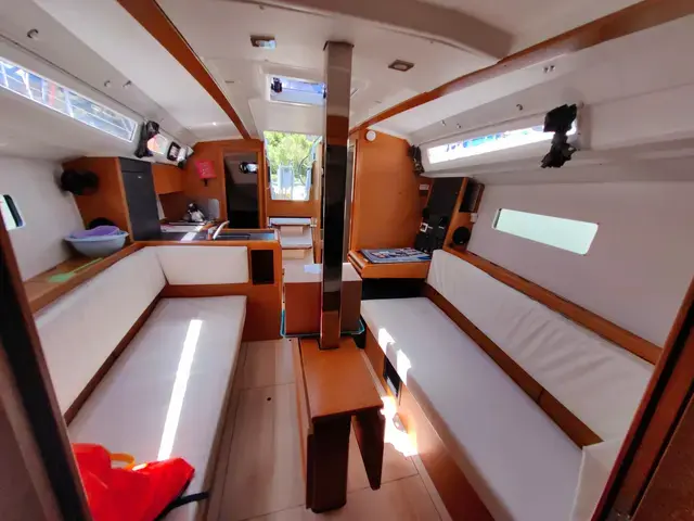 Jeanneau Sun Odyssey 349