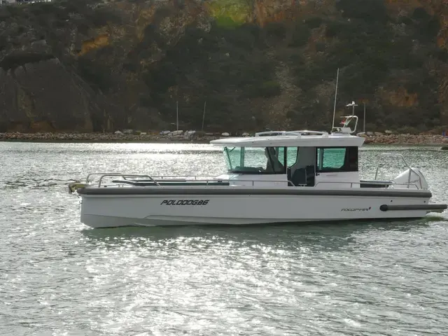 Axopar 28 Cabin