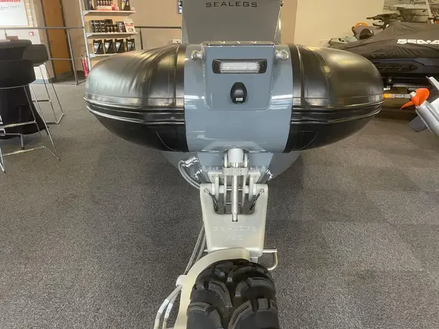 Sealegs Boats 7.5. Rib Hydrasol Amphibious