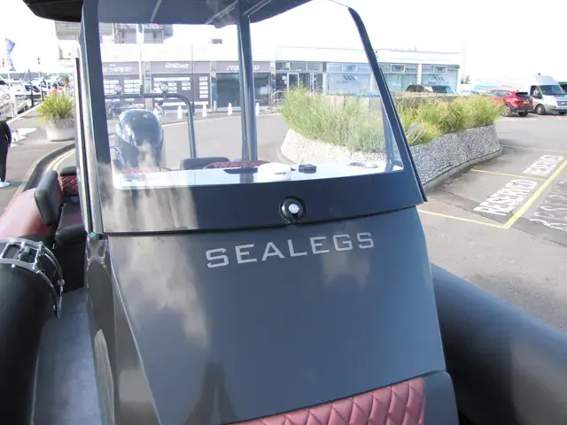 Sealegs Boats 7.5. Hydrasol Amphibious Rib