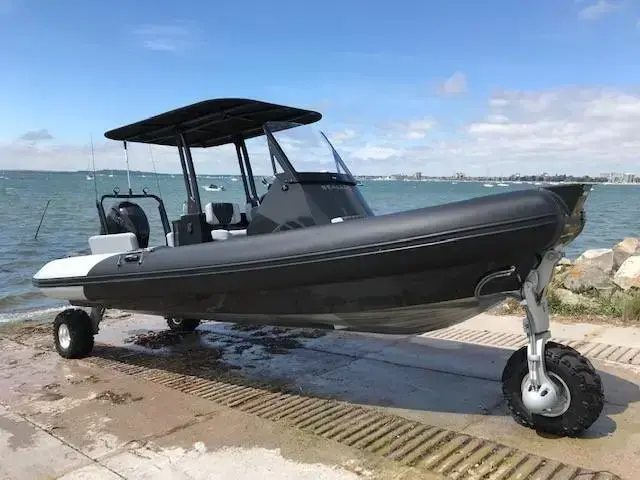 Sealegs Boats 7.5. Hydrasol Amphibious Rib