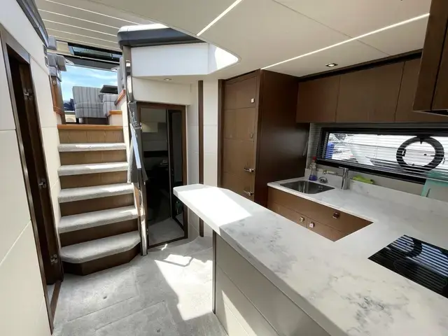 Sunseeker Predator 50