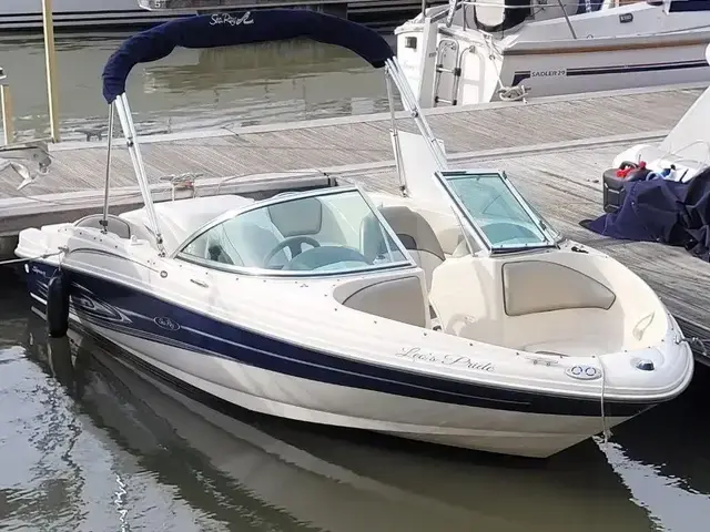 Sea Ray 180 Bow Rider