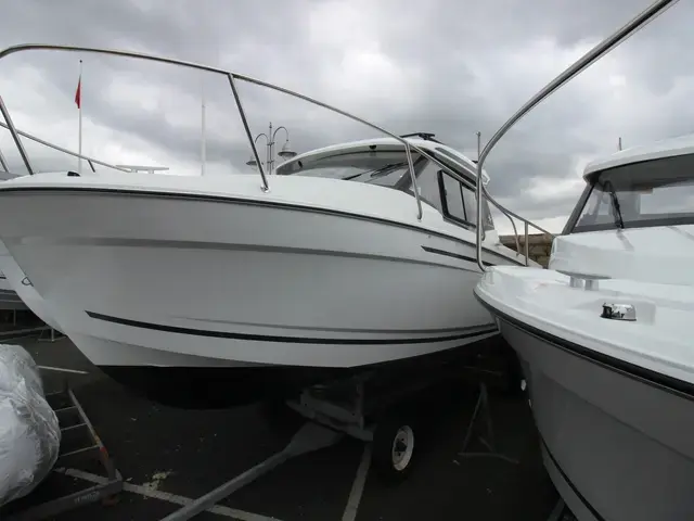 Jeanneau MERRY FISHER 795 S2