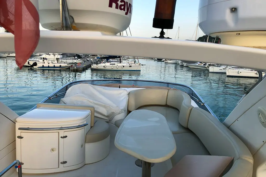 2007 Azimut 50 flybridge