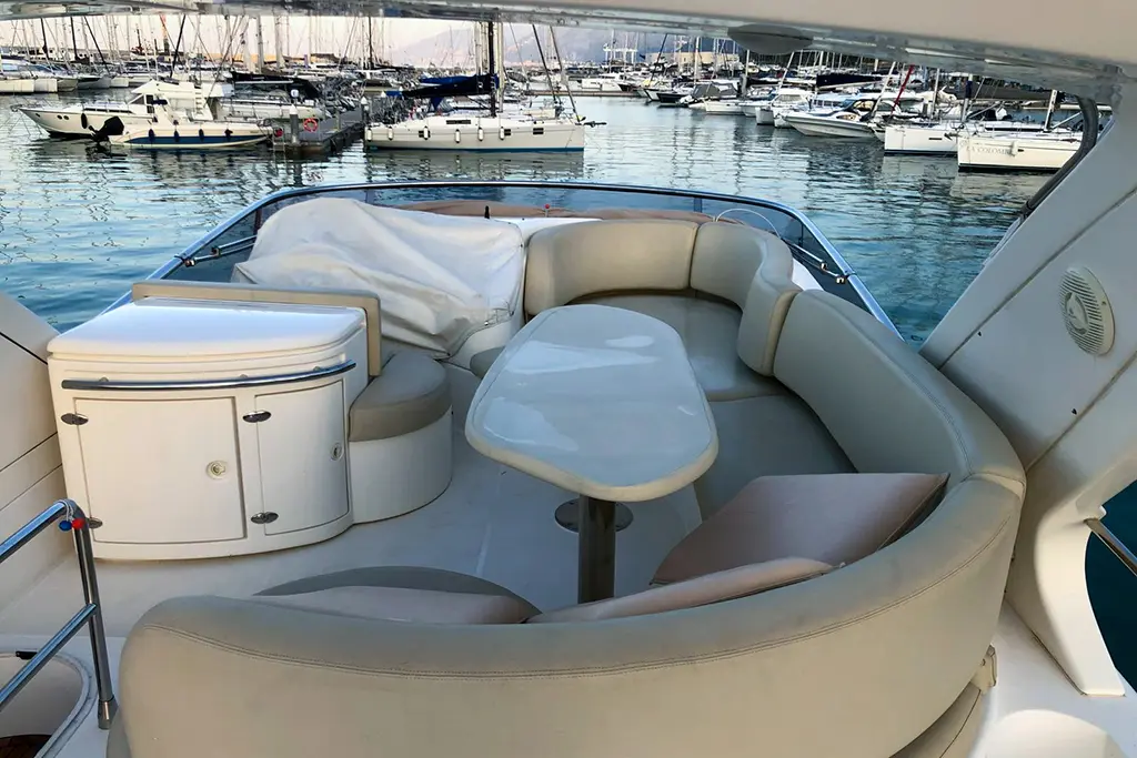 2007 Azimut 50 flybridge