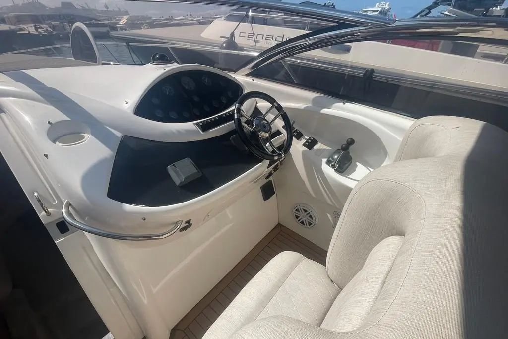 2004 Sunseeker superhawk 40