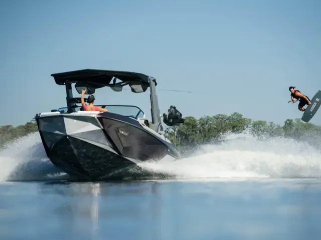 Nautique Boats G23 PARAGON MY2025